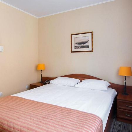 Reikartz Kropivnytskiy Hotel Kropyvnytskyi Bagian luar foto