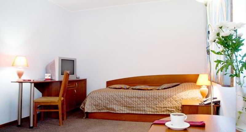 Reikartz Kropivnytskiy Hotel Kropyvnytskyi Bagian luar foto