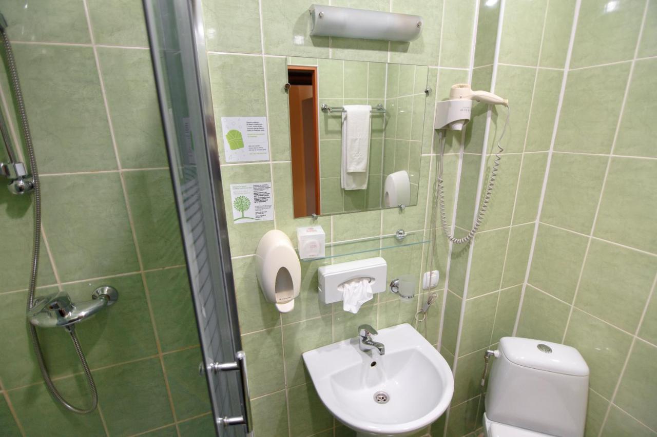 Reikartz Kropivnytskiy Hotel Kropyvnytskyi Bagian luar foto