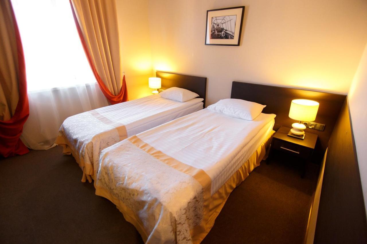 Reikartz Kropivnytskiy Hotel Kropyvnytskyi Bagian luar foto