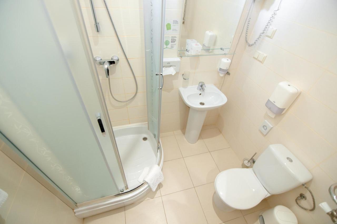 Reikartz Kropivnytskiy Hotel Kropyvnytskyi Bagian luar foto