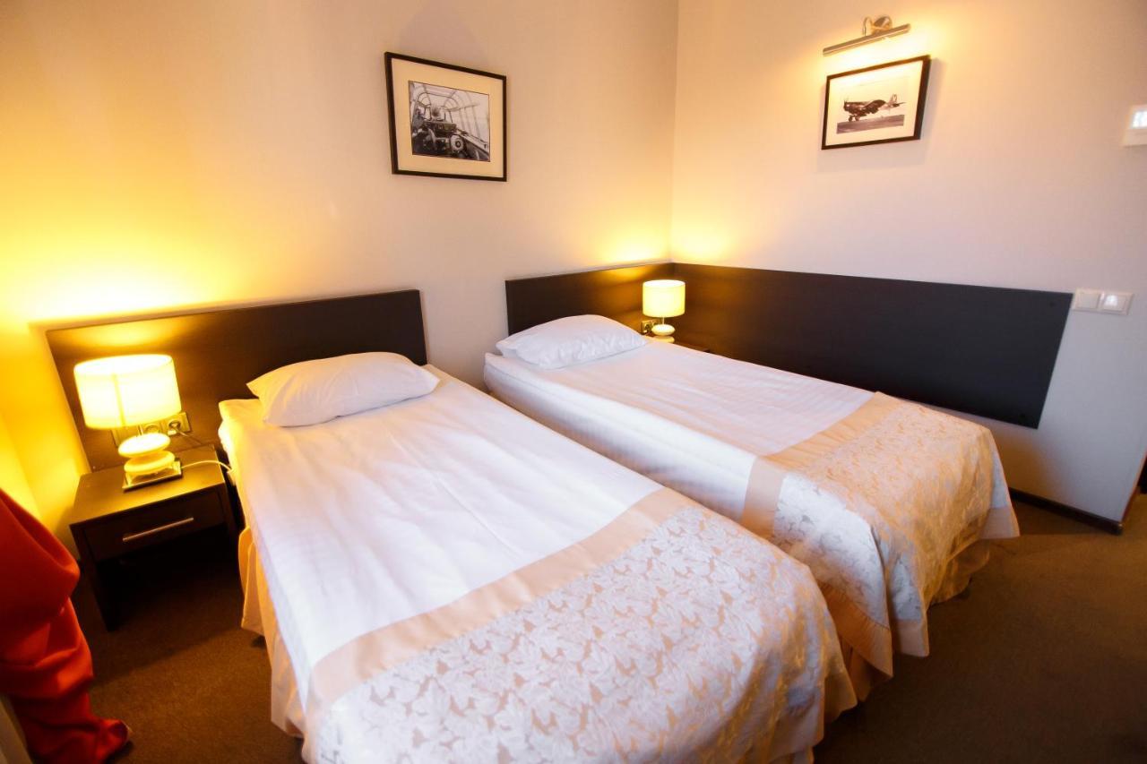 Reikartz Kropivnytskiy Hotel Kropyvnytskyi Bagian luar foto